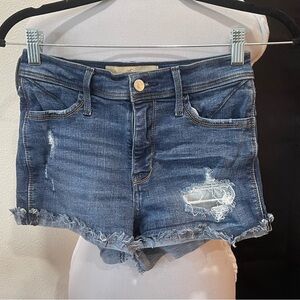 Hollister Stretch Low Rise Cuffed Short Shorts Dark Denim Size 7 or 28 Comfy